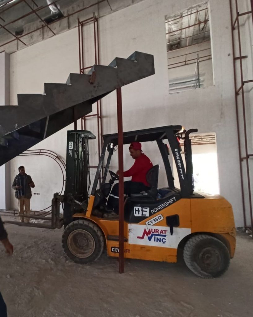 nizip-murat-vinc-banner-1 (1) nizip-murat-vinc-banner-1 (1)